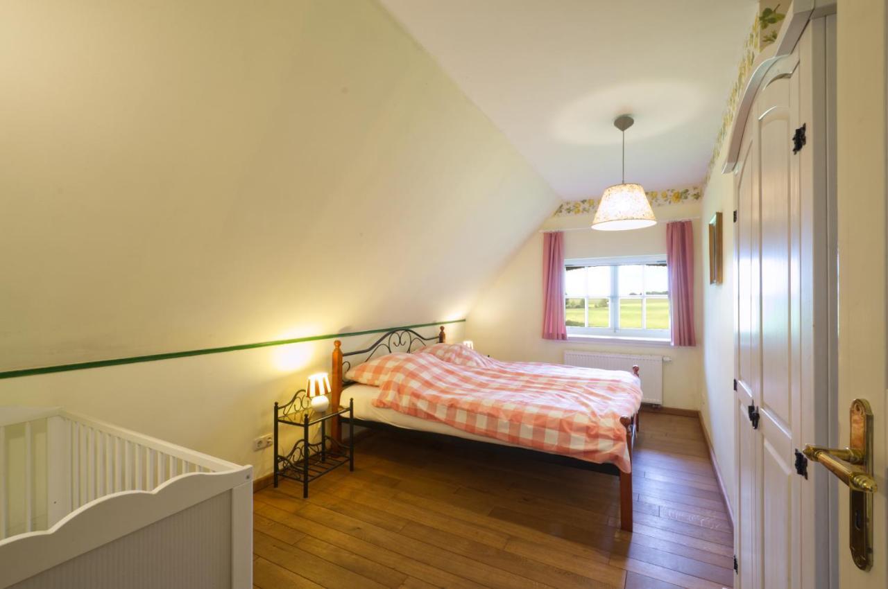 Reetdachhaus Mit Grossem Garten Und Kamin Marlow Kültér fotó