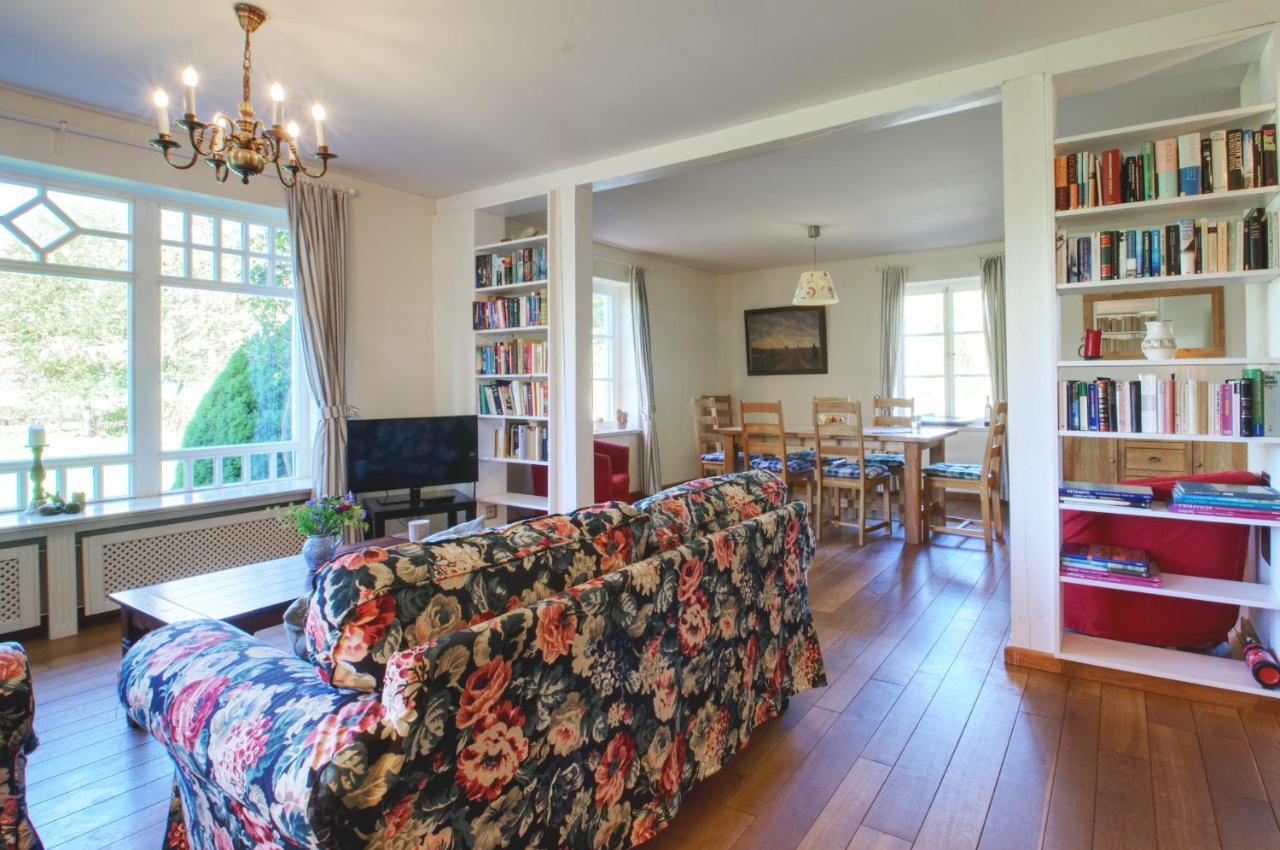 Reetdachhaus Mit Grossem Garten Und Kamin Marlow Kültér fotó